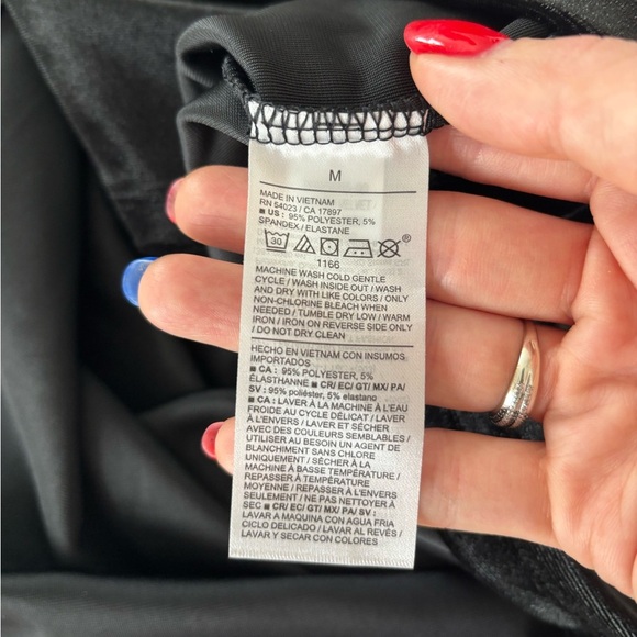 Old Navy Elegant Black Velvet Maxi Skirt size M - Picture 10 of 14